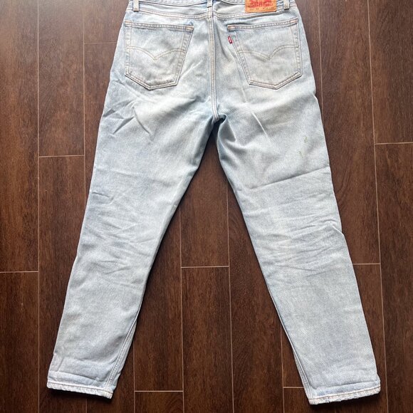 Levis 550 '92 Relaxed Taper Fit Men's Jeans - Light Wash - Picture 2 of 5